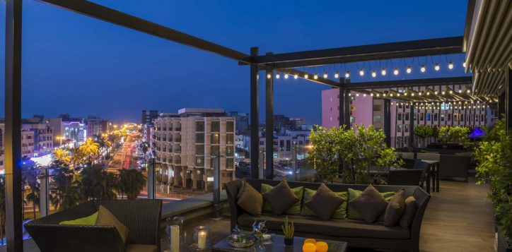 swissotel-al-ghurair-b1p8-liwan-terrace-1751-2
