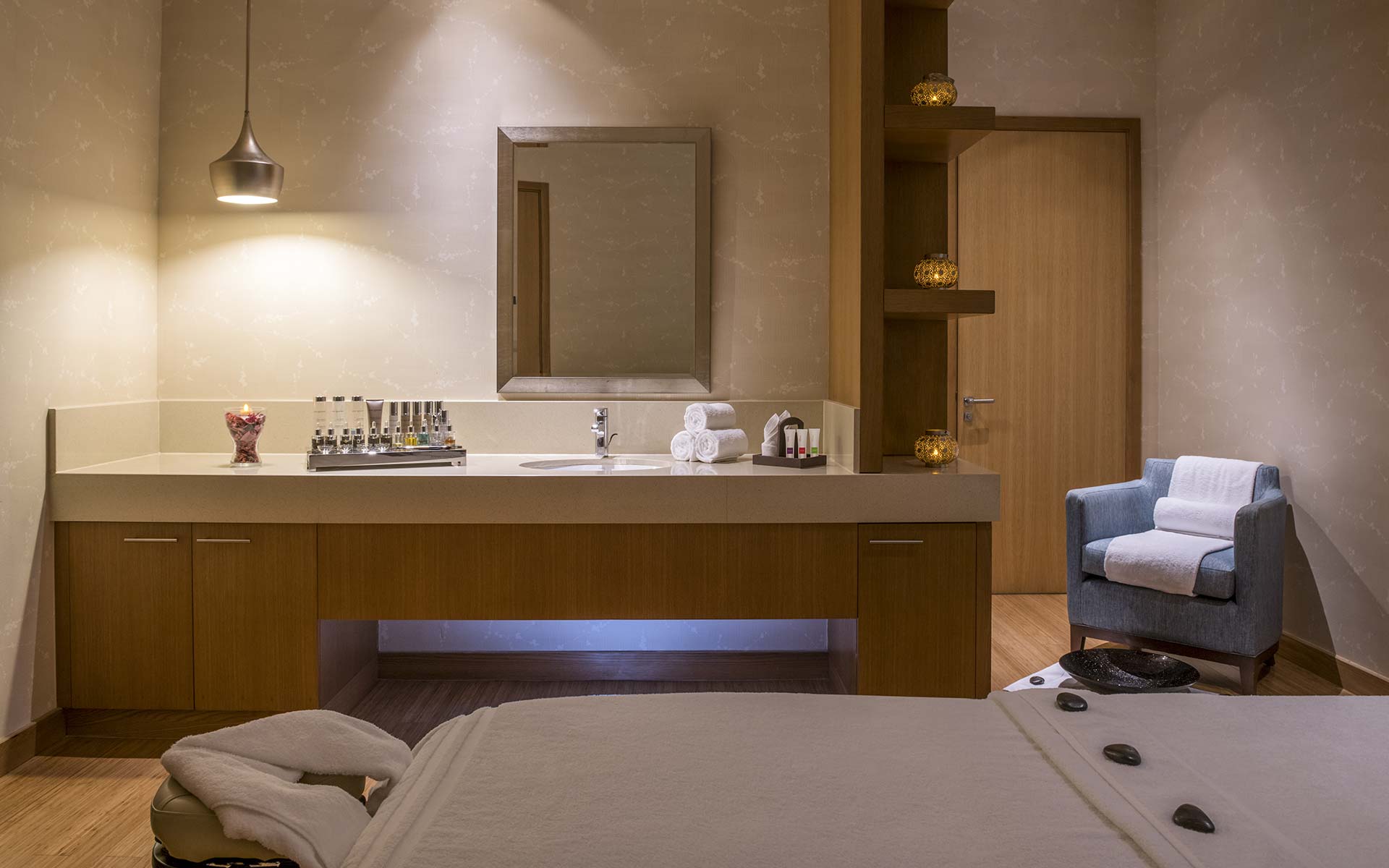 swissotel-al-ghurair-b1p8-spa-single-568-2