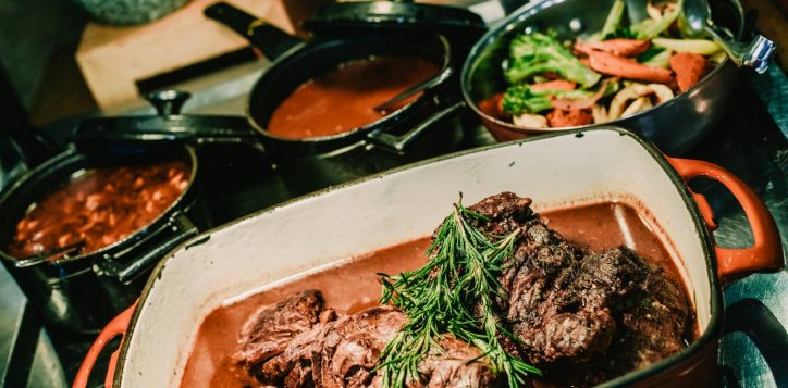 swissotel-al-ghurair-brunch-buffet-2-3