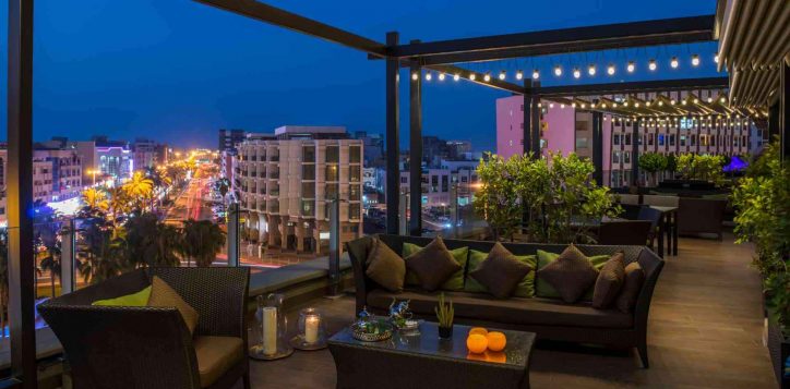 swissotel-al-ghurair-b1p8-liwan-terrace-1751-3