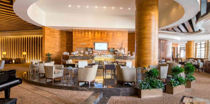 swissotel-al-ghurair-b1p8-yasmin-lounge-wide-48-1-2-2
