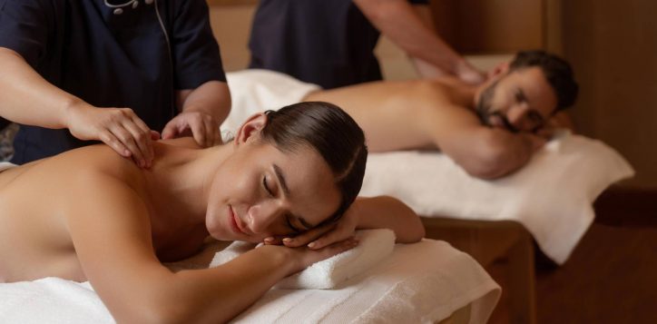 couple-massage_swissotel-min-2