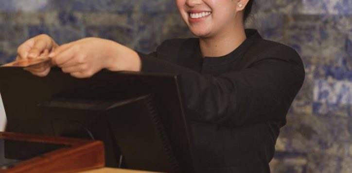craftsmanship_receptionist-min-2