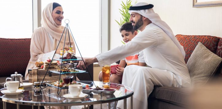 family_afternoon-tea_local-family-wide-shot-min-2