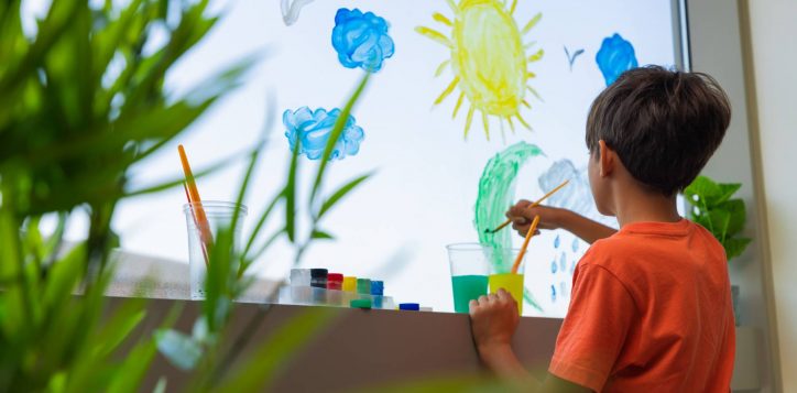 kids-room_painting-window-2