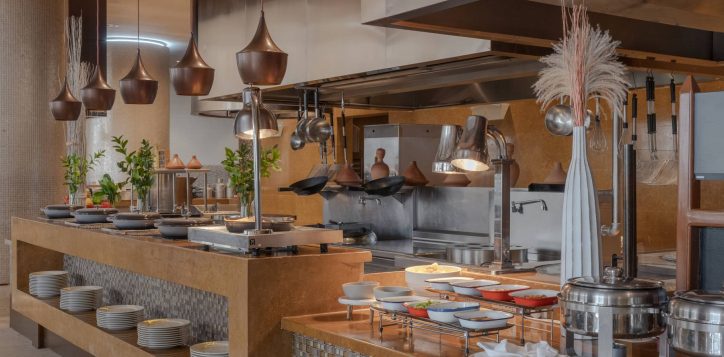 h1p8_restaurant_with_lunch_buffet_setup_hot_station_2-2