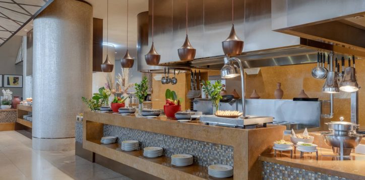 h1p8_restaurant_with_lunch_buffet_setup_hot_station_4-2